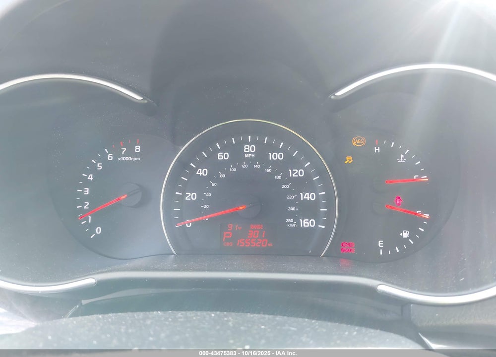 2014 KIA SORENTO VIN: 5XYKT3A65EG526503