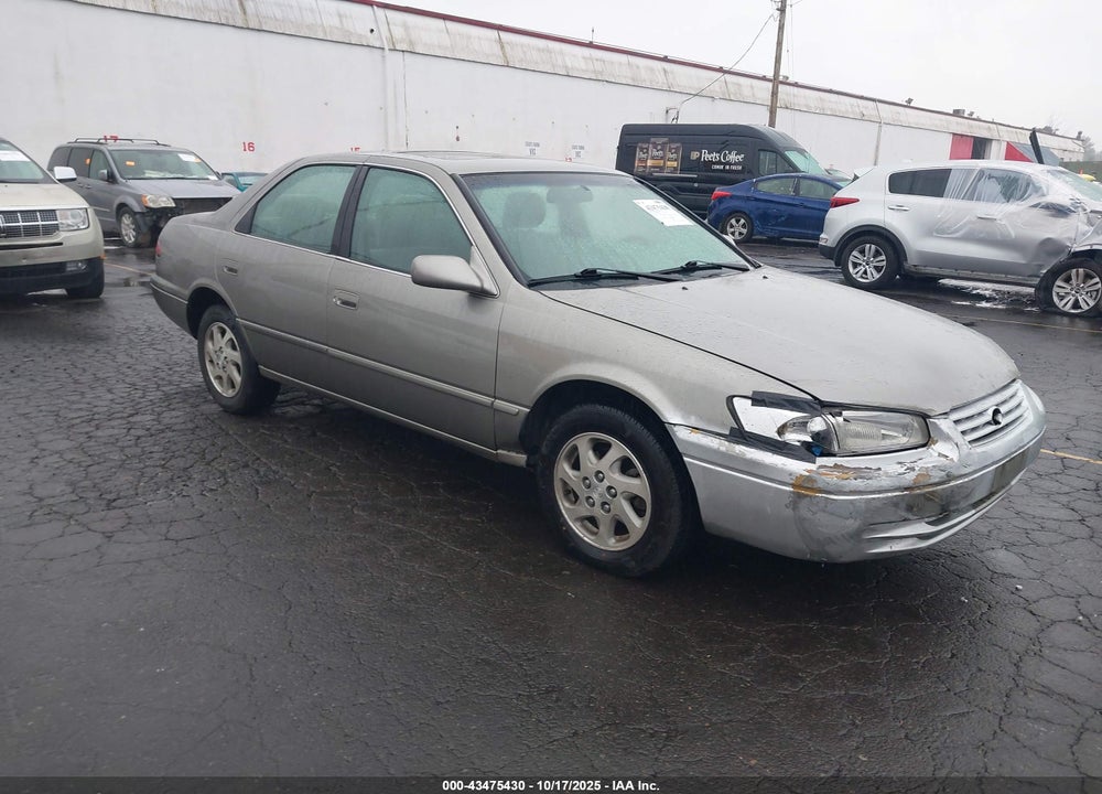1998 TOYOTA CAMRY LE V6 VIN: JT2BF28K5W0094080
