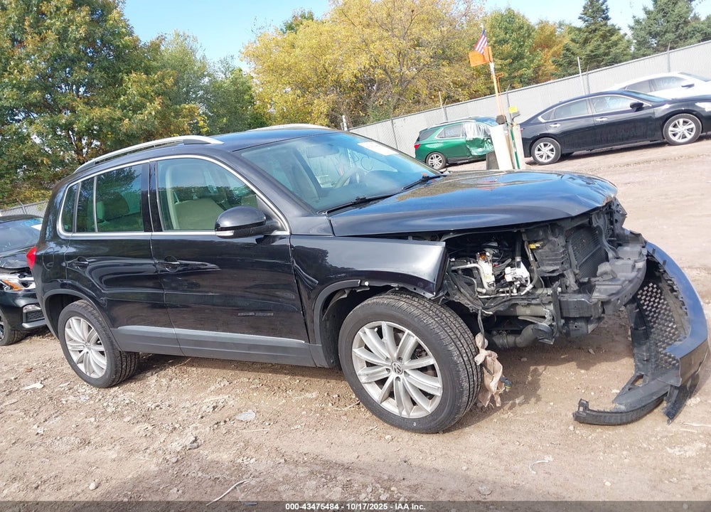 2013 VOLKSWAGEN TIGUAN SE VIN: WVGBV3AX3DW581578