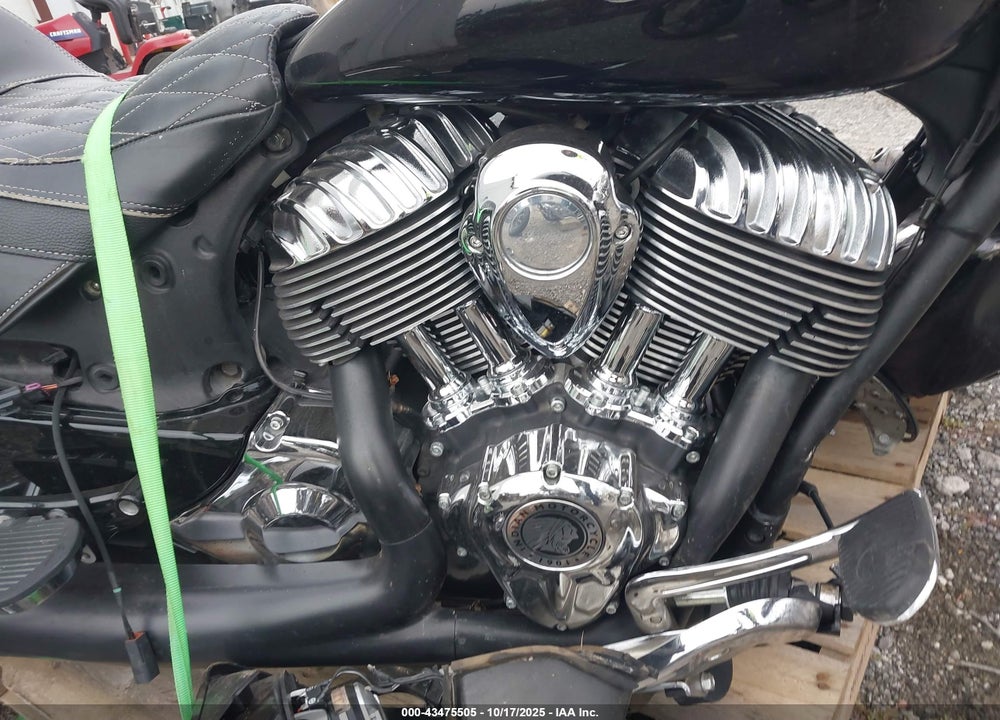 2017 INDIAN MOTORCYCLE CO. ROADMASTER VIN: 56KTRAAA9H3347217