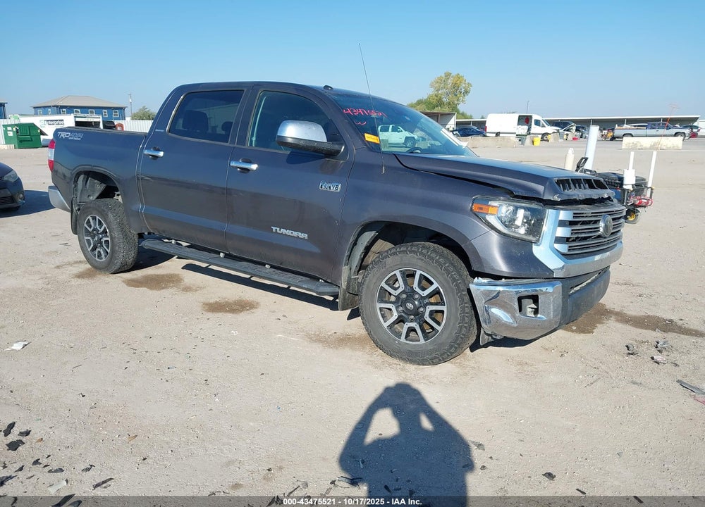 2018 TOYOTA TUNDRA LIMITED 5.7L V8 VIN: 5TFHW5F12JX775570