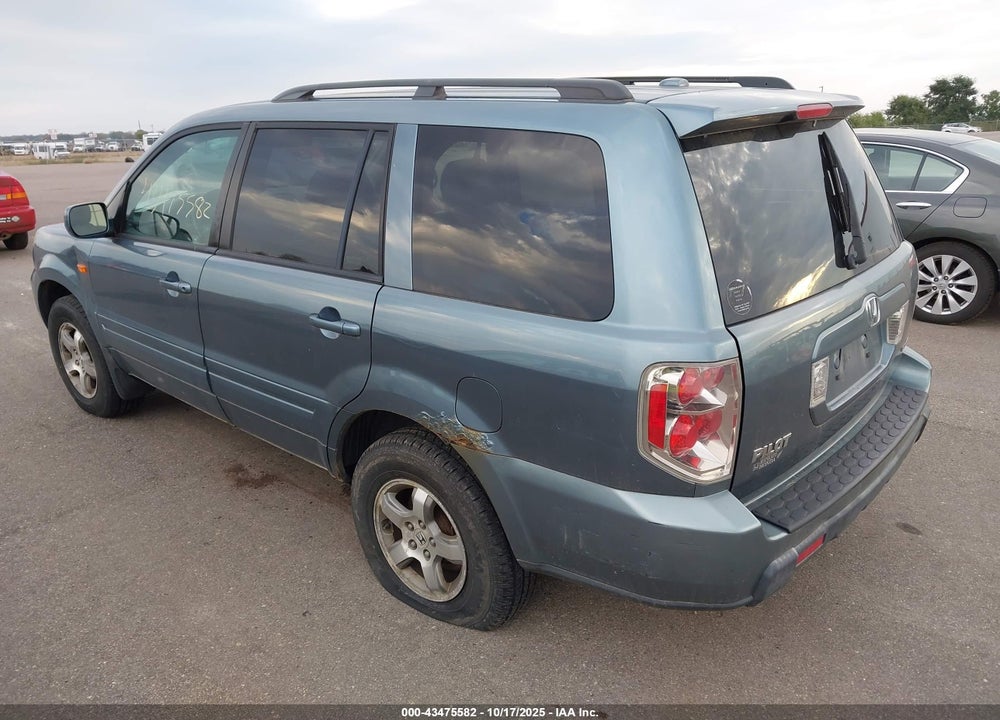2006 HONDA PILOT EX VIN: 2HKYF185X6H538143