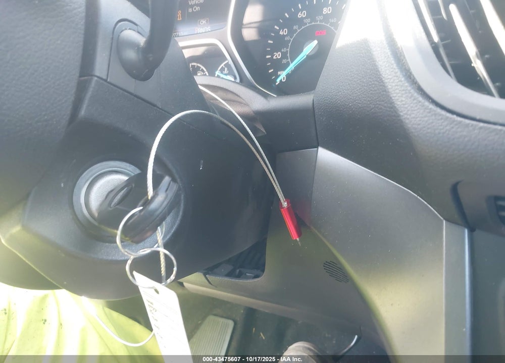 2018 FORD ESCAPE S VIN: 1FMCU0F75JUC84351