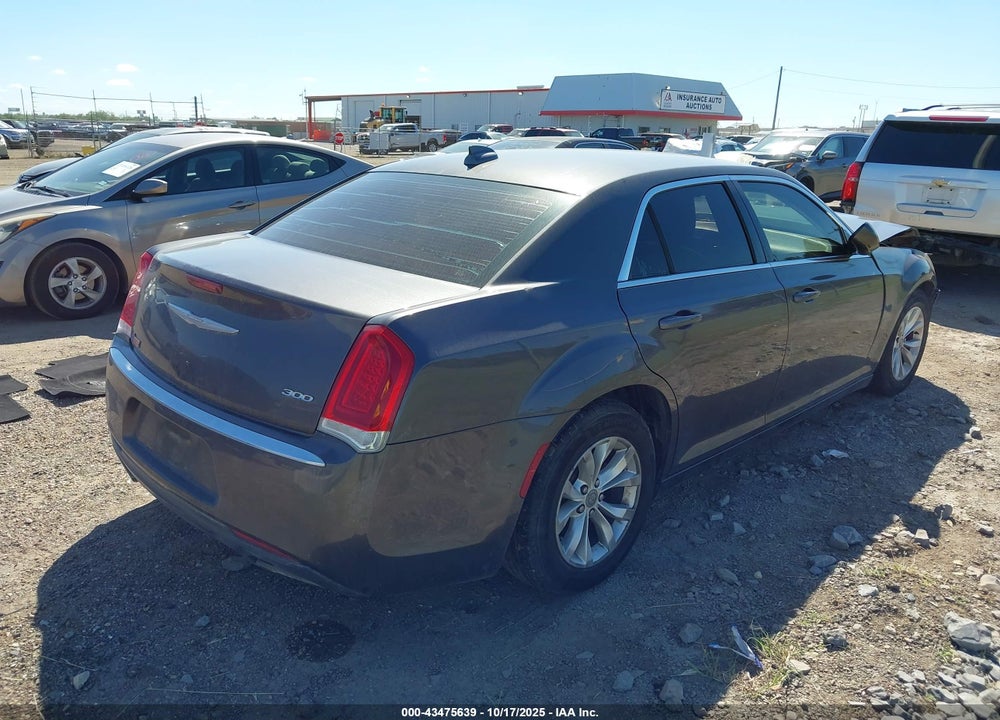 2016 CHRYSLER 300 VIN: 2C3CCAAG3GH135411
