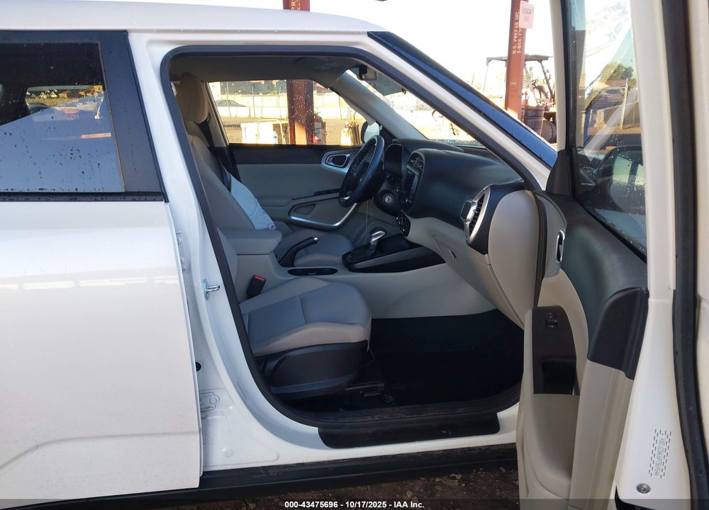 2023 KIA SOUL VIN: KNDJ23AU6P7869544