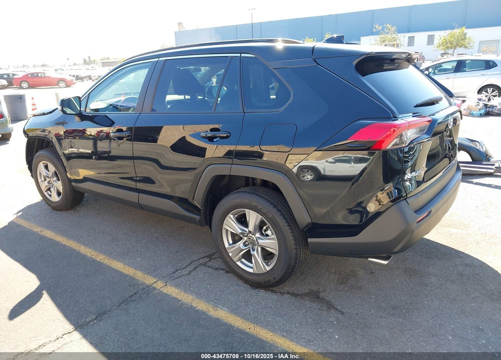 2025 TOYOTA RAV4 XLE VIN: 2T3P1RFV7SC550945