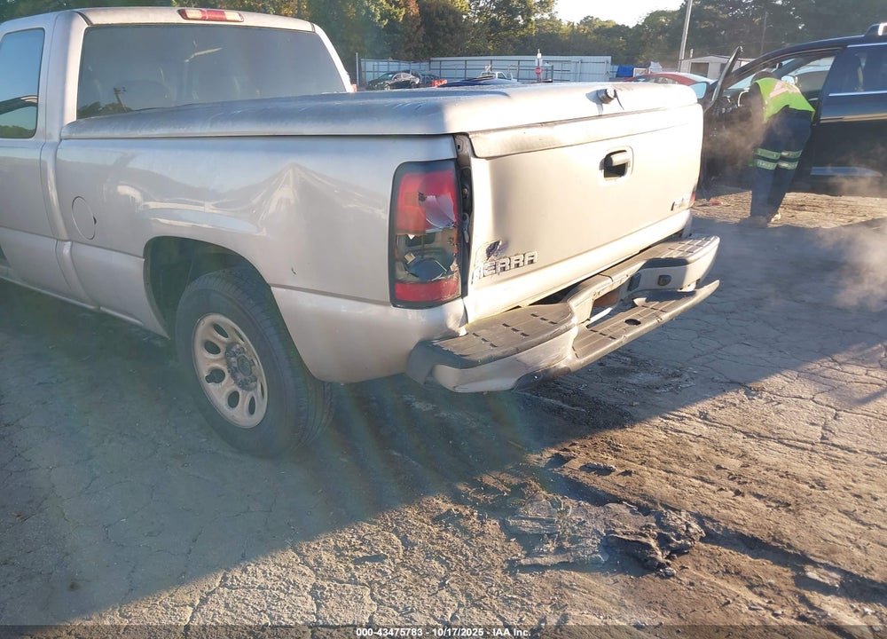 2007 GMC SIERRA 1500 CLASSIC WORK TRUCK VIN: 1GTEC19X67Z104579