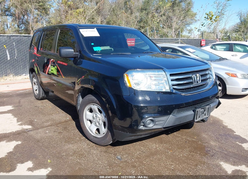2015 HONDA PILOT LX VIN: 5FNYF4H22FB074724
