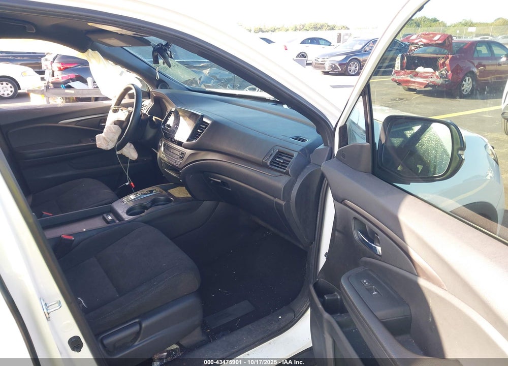 2022 HONDA PILOT VIN: 5FNYF5H39NB034735