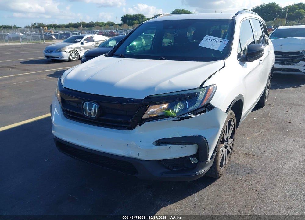 2022 HONDA PILOT VIN: 5FNYF5H39NB034735