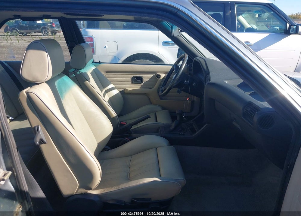 1984 BMW 325 E VIN: WBAAB540XE1005324