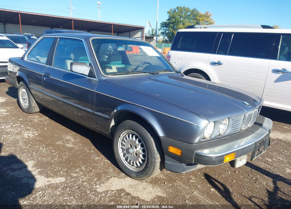 1984 BMW 325 E VIN: WBAAB540XE1005324