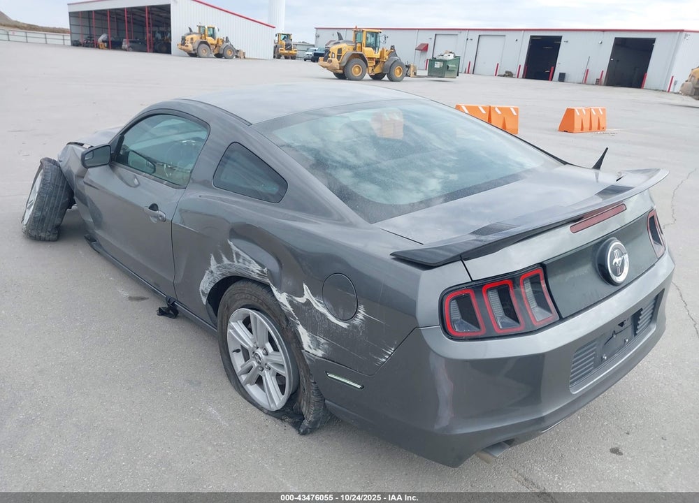 2014 FORD MUSTANG V6 VIN: 1ZVBP8AM3E5250098