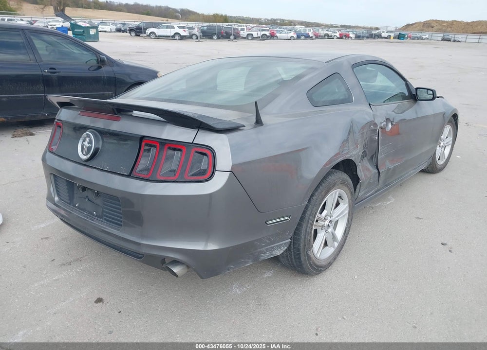 2014 FORD MUSTANG V6 VIN: 1ZVBP8AM3E5250098