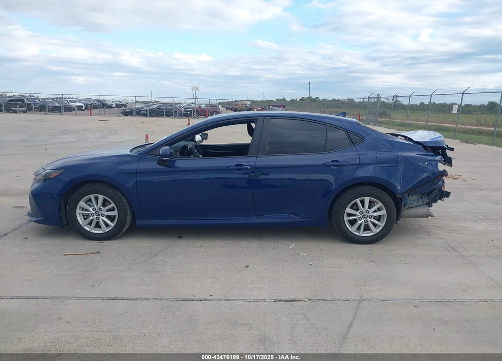 2025 TOYOTA CAMRY LE VIN: 4T1DAACK0SU037462