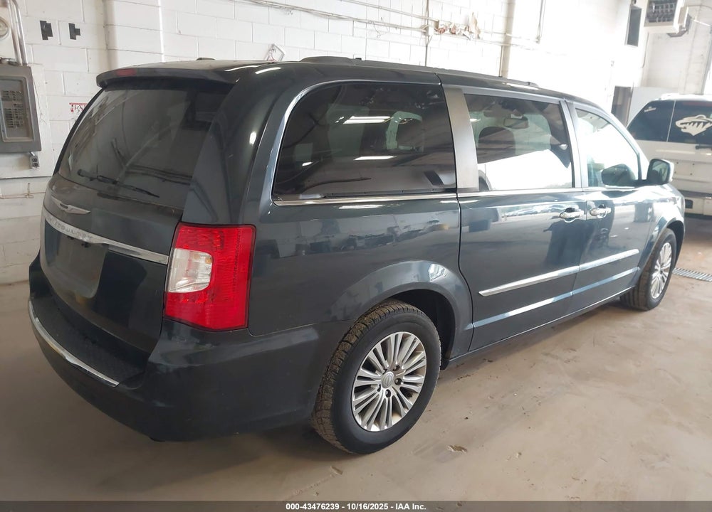2013 CHRYSLER TOWN & COUNTRY VIN: 2C4RC1CG1DR801612