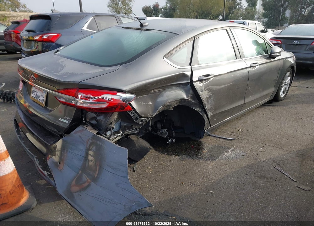 2018 FORD FUSION VIN: 3FA6P0HD6JR192643