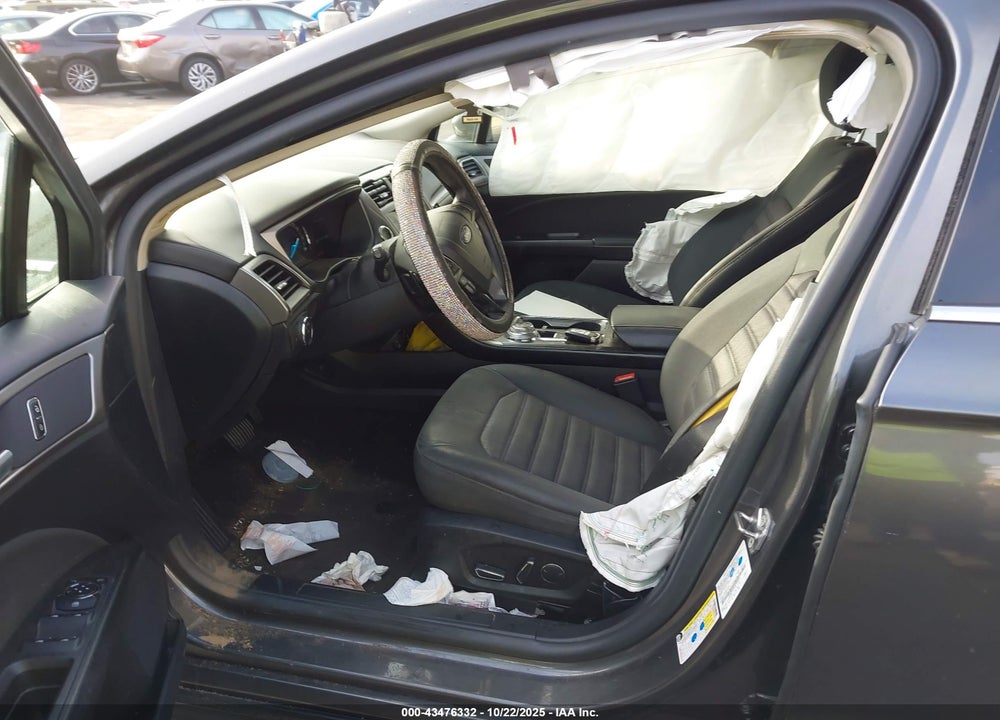 2018 FORD FUSION VIN: 3FA6P0HD6JR192643