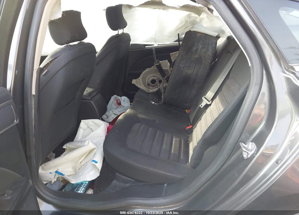 2018 FORD FUSION VIN: 3FA6P0HD6JR192643