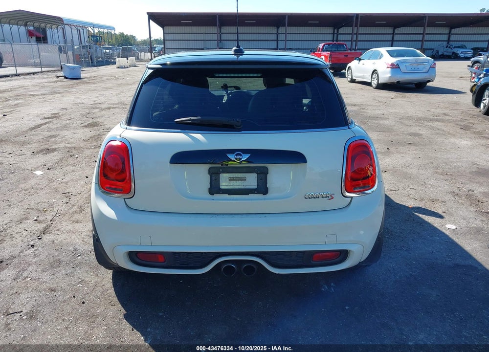 2017 MINI HARDTOP COOPER S VIN: WMWXP7C36H2A45856