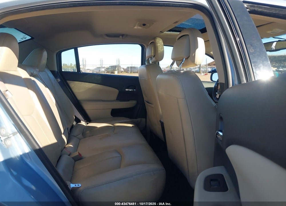2012 CHRYSLER 200 VIN: 1C3CCBCB1CN284358