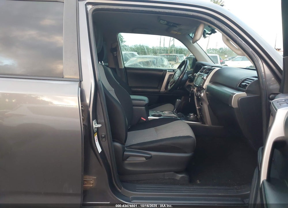 2014 TOYOTA 4RUNNER VIN: JTEBU5JR1E5159560
