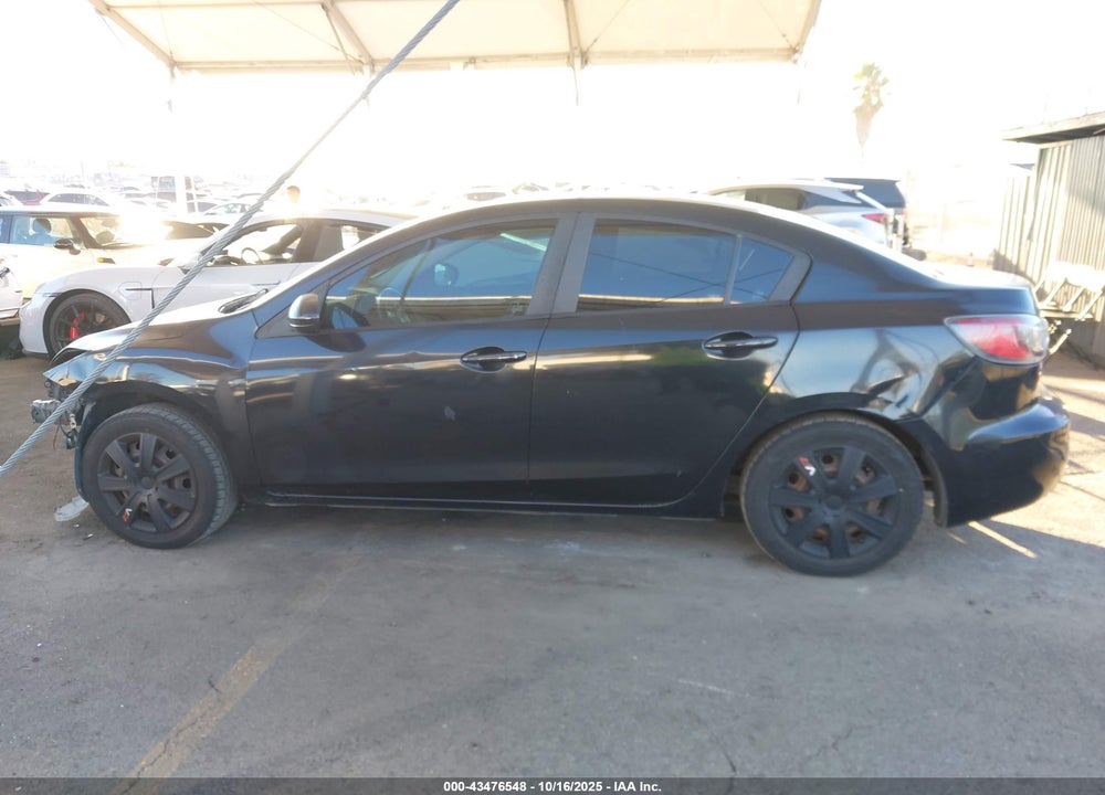 2012 MAZDA 3 I SPORT VIN: JM1BL1UGXC1558823