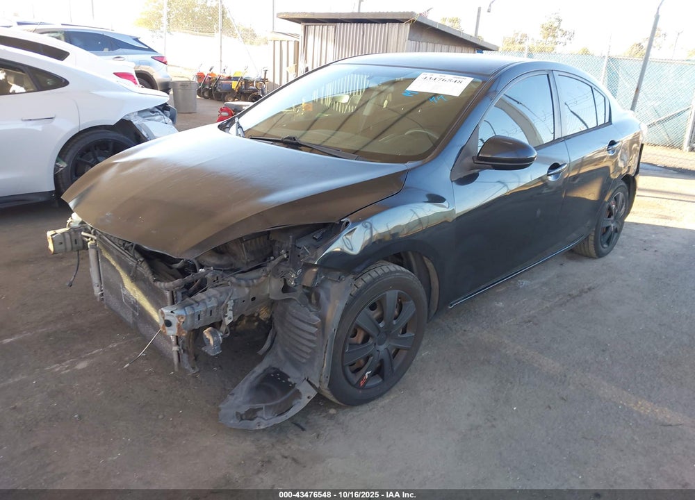 2012 MAZDA 3 I SPORT VIN: JM1BL1UGXC1558823