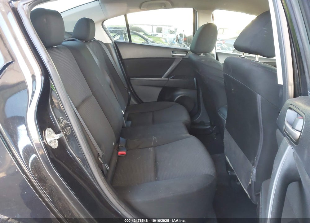 2012 MAZDA 3 I SPORT VIN: JM1BL1UGXC1558823