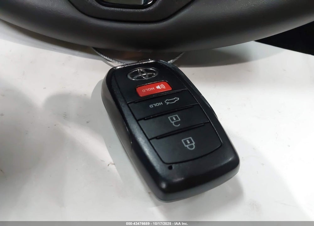 2025 TOYOTA CAMRY SE VIN: 4T1DAACK9SU036424