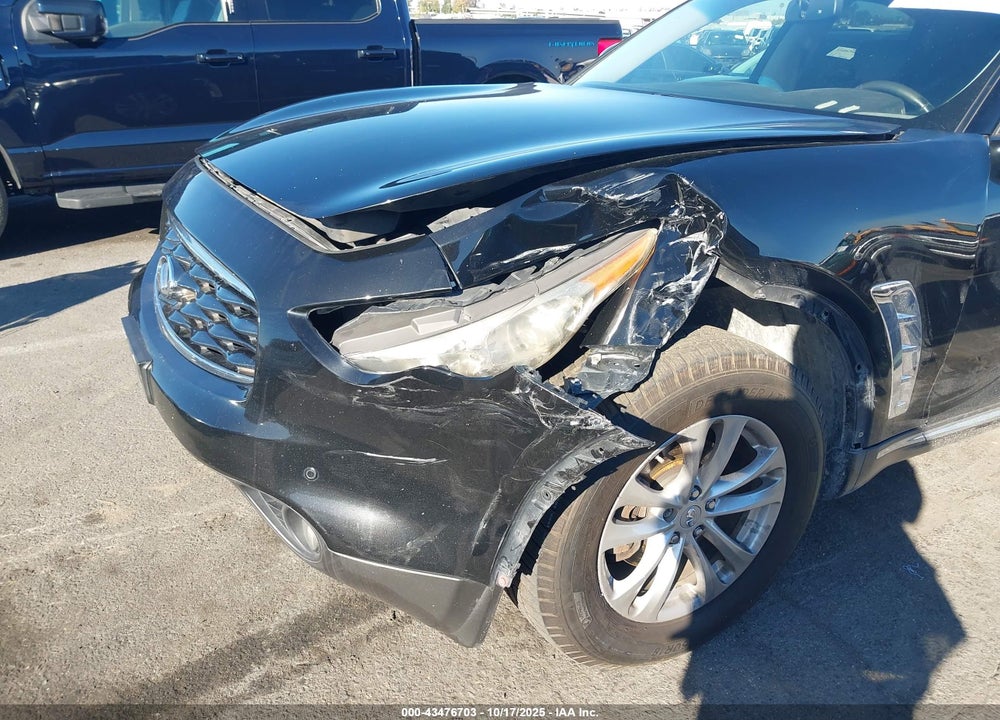 2011 INFINITI FX35 VIN: JN8AS1MW0BM730686