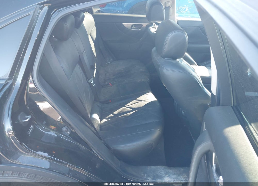 2011 INFINITI FX35 VIN: JN8AS1MW0BM730686