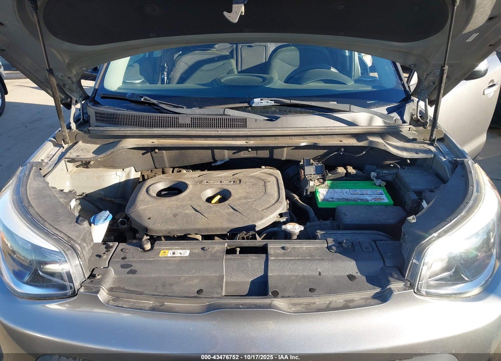 2014 KIA SOUL VIN: KNDJP3A58E7077774