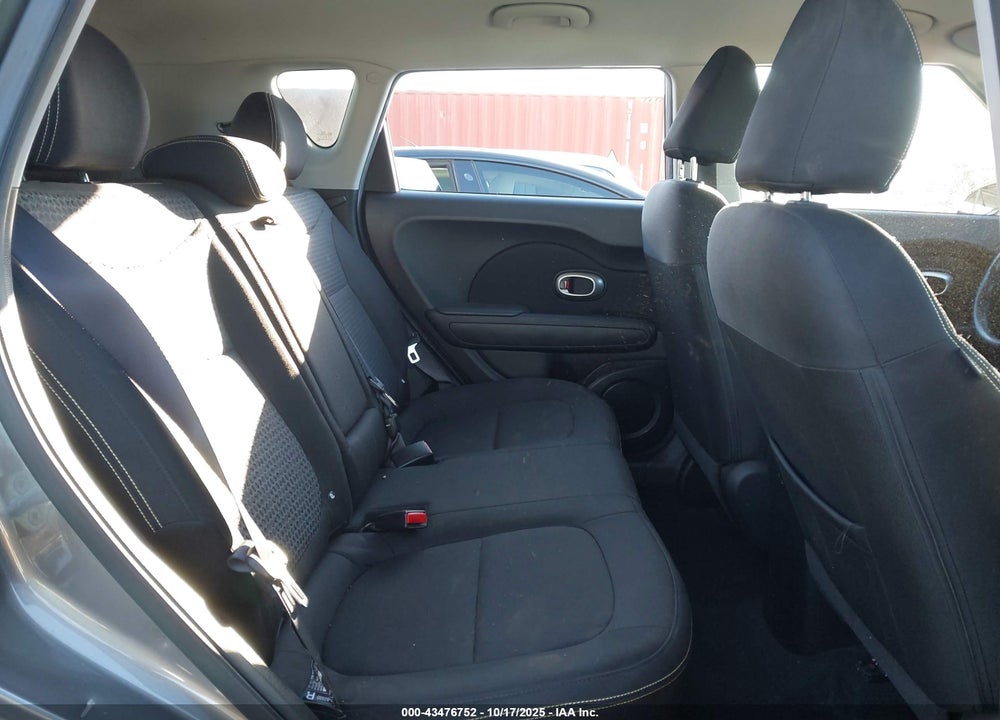 2014 KIA SOUL VIN: KNDJP3A58E7077774