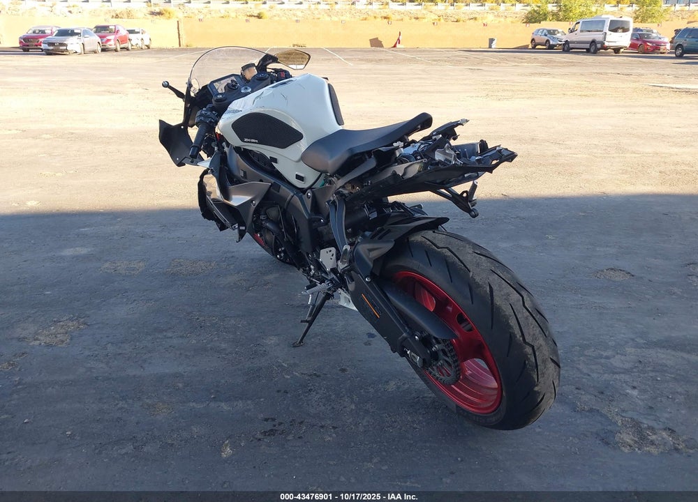 2025 KAWASAKI ZX636 K VIN: JKBZXJK14SA008216