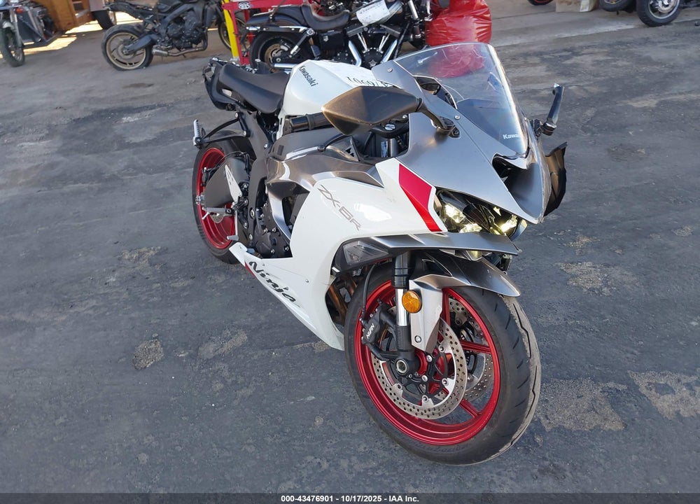 2025 KAWASAKI ZX636 K VIN: JKBZXJK14SA008216
