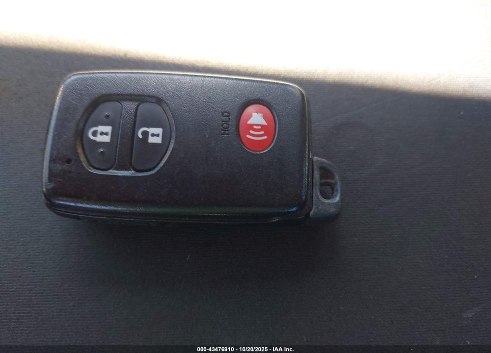 2015 TOYOTA PRIUS TWO VIN: JTDKN3DU5F1939981