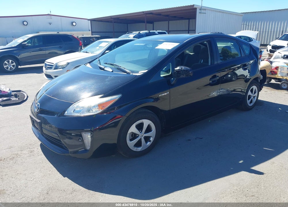 2015 TOYOTA PRIUS TWO VIN: JTDKN3DU5F1939981