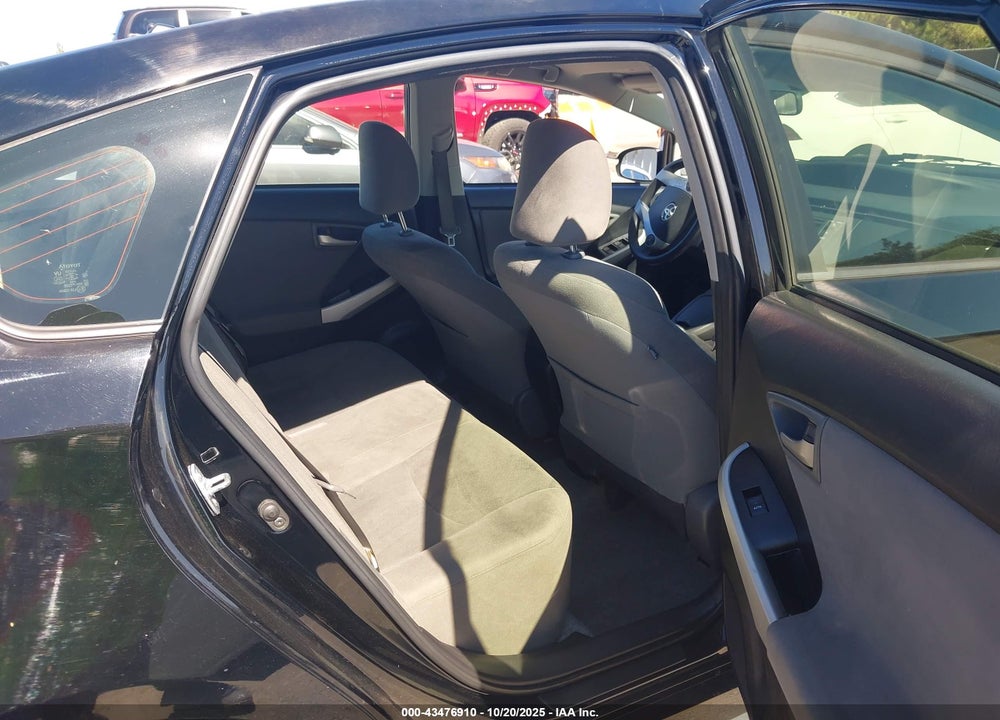 2015 TOYOTA PRIUS TWO VIN: JTDKN3DU5F1939981