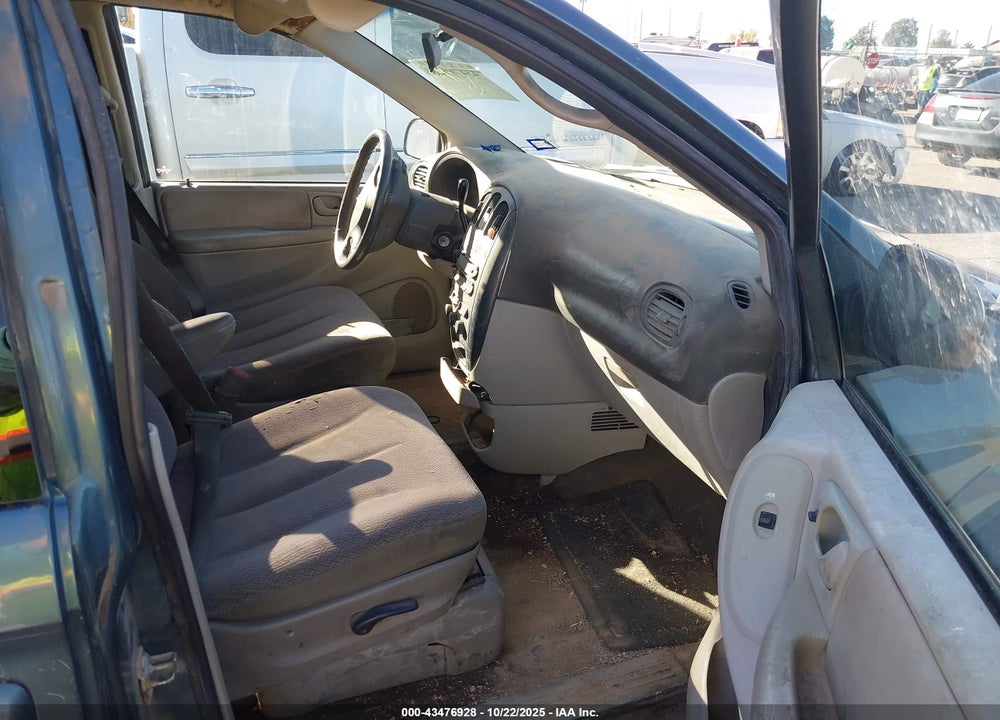2007 DODGE GRAND CARAVAN SXT VIN: 2D4GP44L67R113802