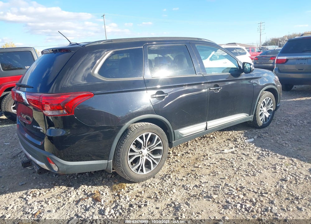 2016 MITSUBISHI OUTLANDER VIN: JA4AD3A39GZ024493