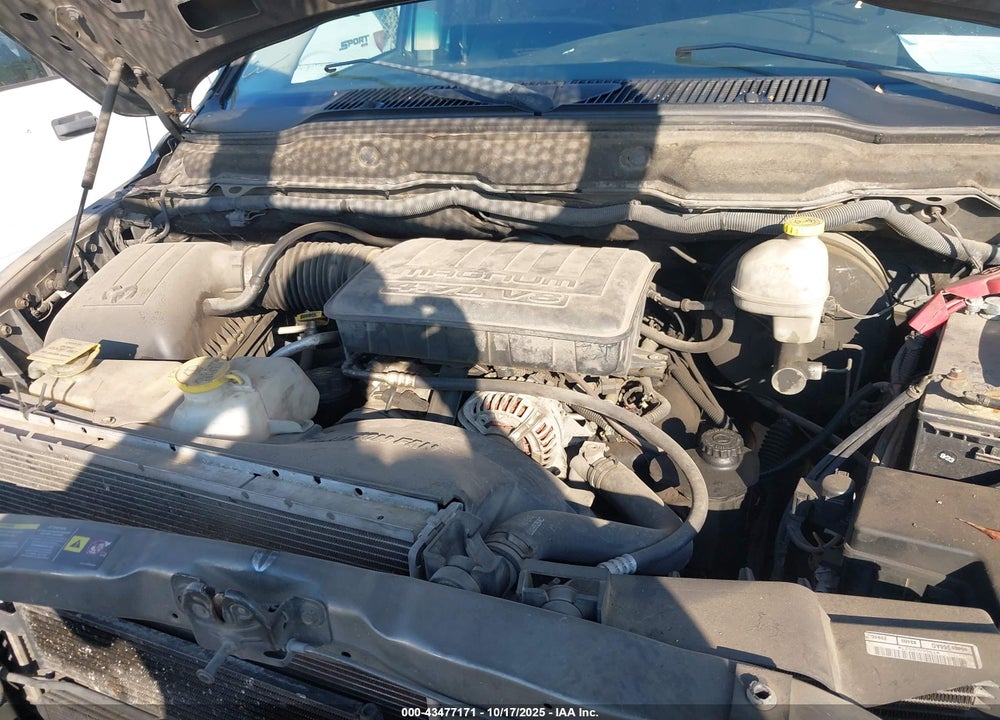 2005 DODGE RAM 1500 SLT/LARAMIE VIN: 1D7HA18N95J529492