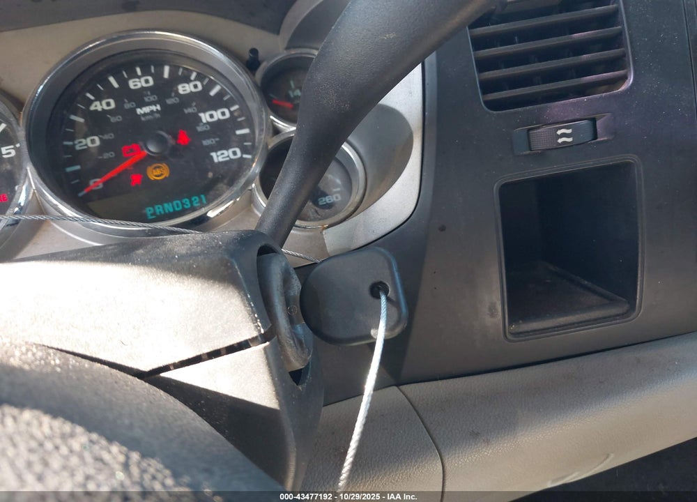2008 CHEVROLET SILVERADO 1500 LT1 VIN: 3GCEC13JX8G136473