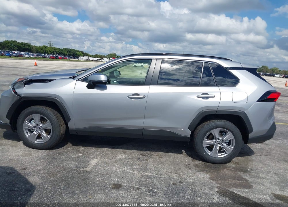 2025 TOYOTA RAV4 HYBRID VIN: JTMMWRFV8SD338006