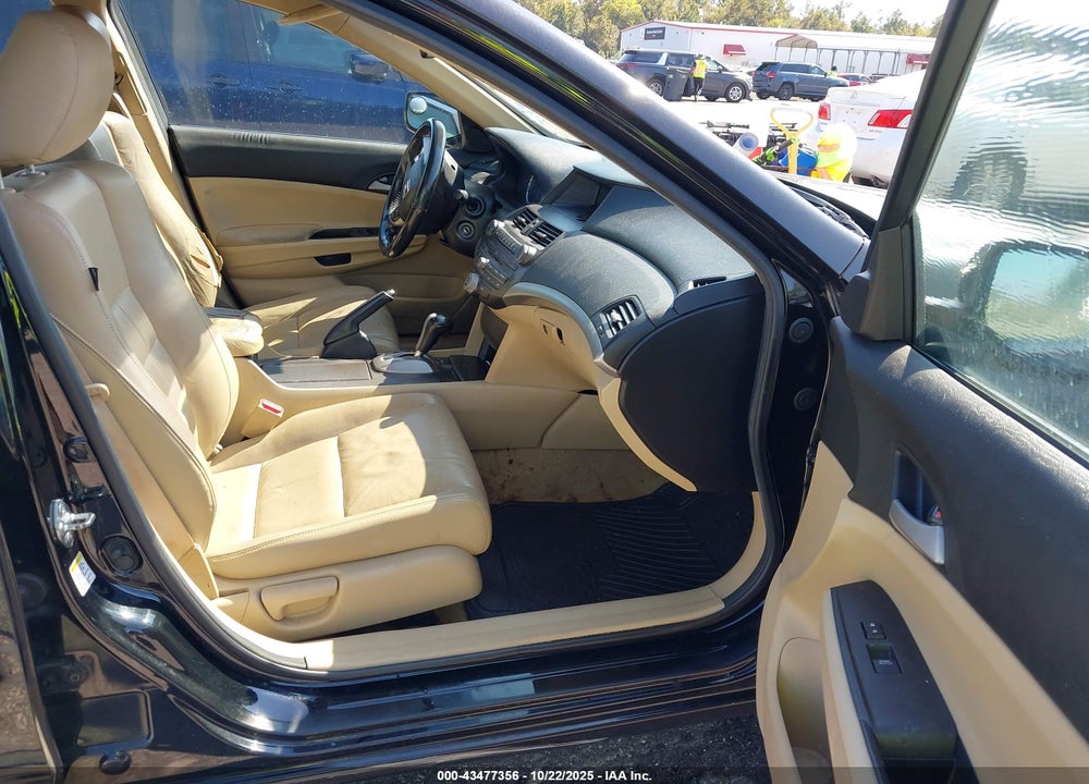 2012 HONDA ACCORD 2.4 SE VIN: 1HGCP2F69CA102655