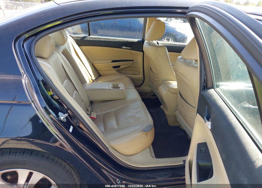 2012 HONDA ACCORD 2.4 SE VIN: 1HGCP2F69CA102655