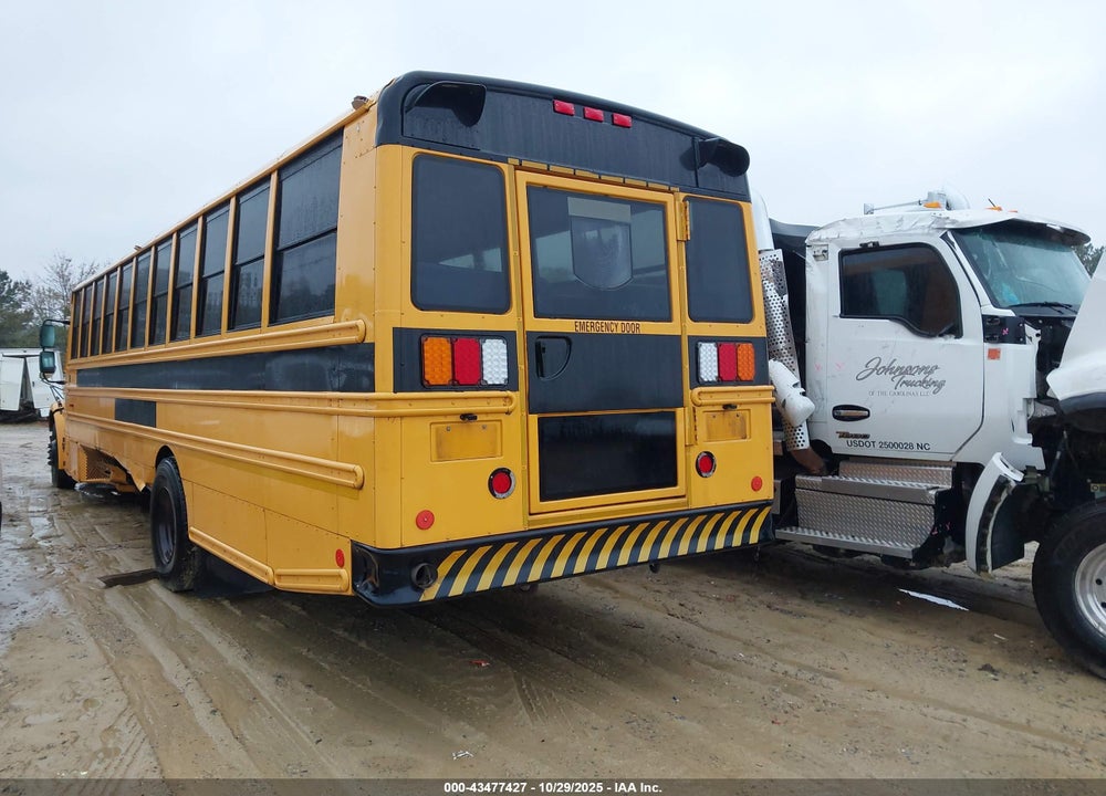 2013 FREIGHTLINER CHASSIS B2B VIN: 4UZABRDT2DCFA5172