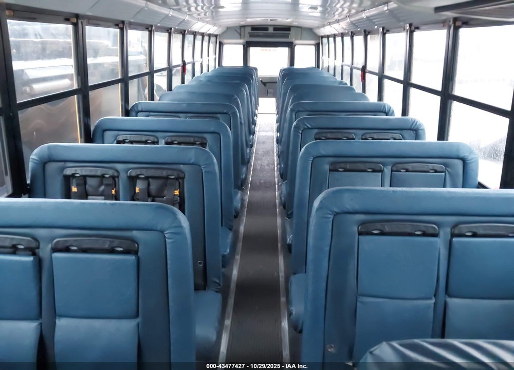 2013 FREIGHTLINER CHASSIS B2B VIN: 4UZABRDT2DCFA5172