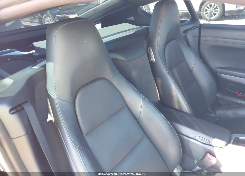 2014 PORSCHE CAYMAN VIN: WP0AA2A83EK172830