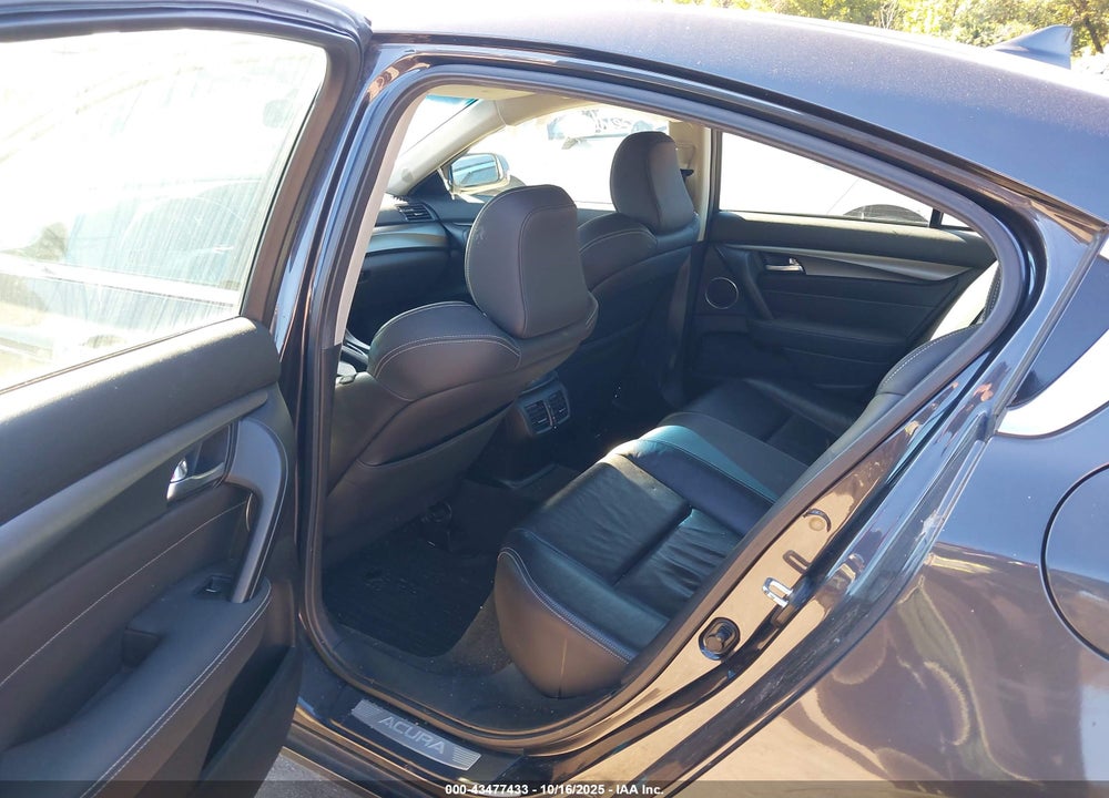 2012 ACURA TL 3.7 VIN: 19UUA9F51CA000577